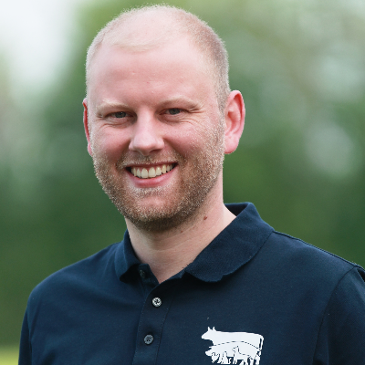 Henning Lindhaus